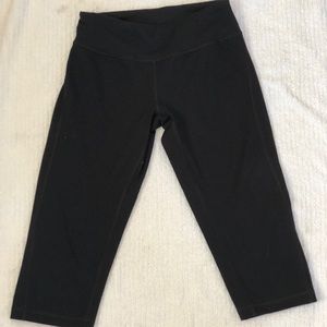 Black Small Zella Crop Leggings